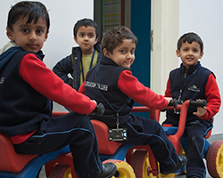 Child Education In Shiv Nadar School